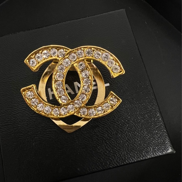 Chanel Vintage Gold Rhinestone Crystal Brooch/Clip - Picture 1 of 1